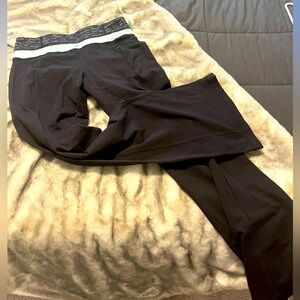 lululemon size 8 flare bottom leggings